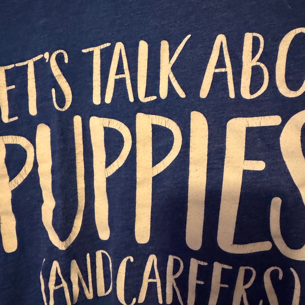 PetSmart PlayUp Employee T-Shirt - Picture 4 of 5